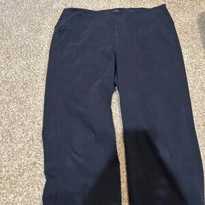 J Jill WE SMOOTH-FIT KNIT JEANS. Navy Blue.